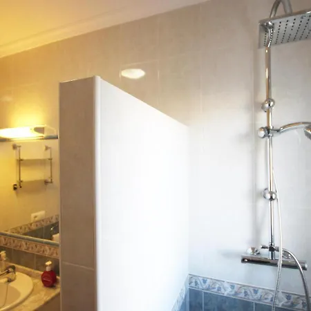 Feriehus Perfect Family Getaway Fully Equipped 3-bedroom With Pool In Cala Capitan Torrevieja *