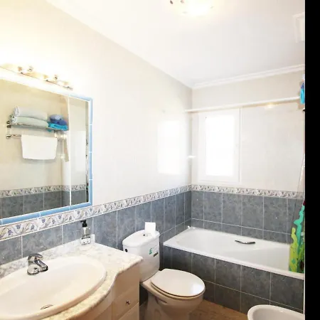 Perfect Family Getaway Fully Equipped 3-bedroom With Pool In Cala Capitan Torrevieja *